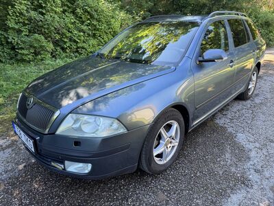 Skoda Octavia 2.0 103kw DSG 2006a