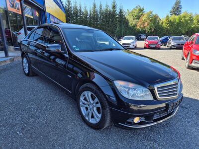 Mercedes-Benz C 200 Elegance 2.0 135kW
