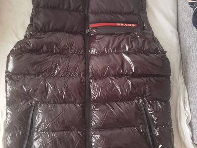 Prada vest