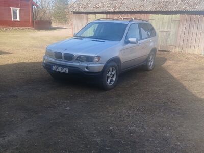 BMW X5