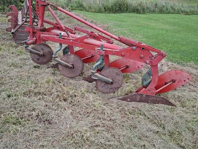 Kverneland ader 3x16"