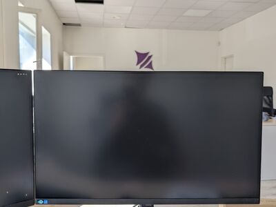 Samsung infinity s7 4K monitor 27