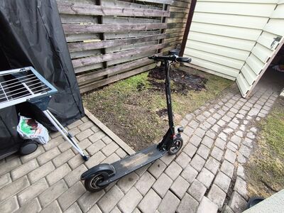 Elektritõukeratas Yoyor X1