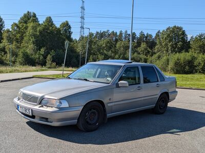 1997 Volvo S70 103kw