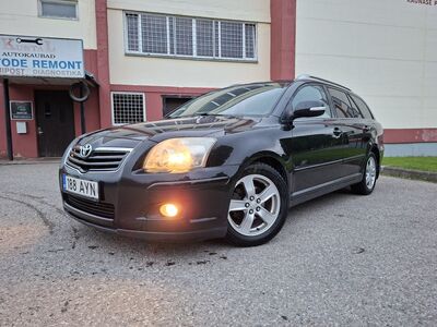 Toyota Avensis 1.8 95кВт