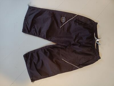 Umbro põlvpüksid