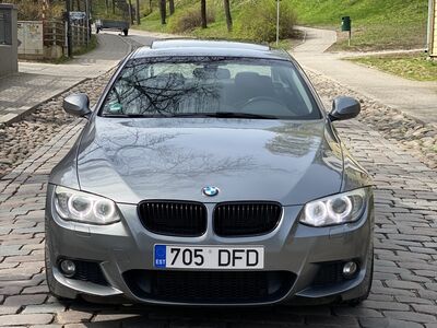 BMW 320 135kW 2013