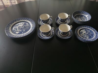 WESSEX COLLECTION BLUE WILLOW 4-le