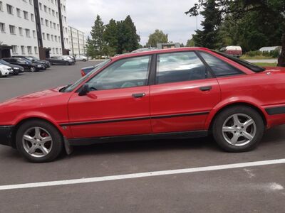 Audi 80
