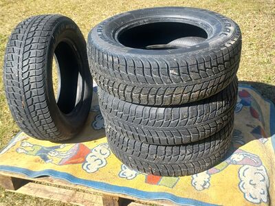 Rehvid 16" Himalaya 235/60 R16 M+S