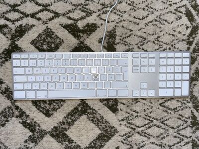 Apple klaviatuur