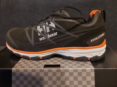 Helly Hansen CHELSEA EVOLUTION Low S3