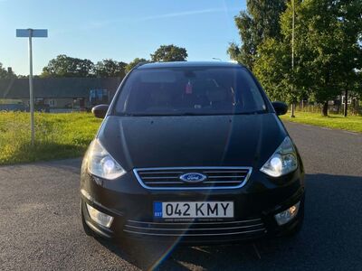 Müüa ford galaxy