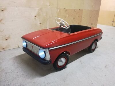 Moskvich plekist laste pedaalauto AZLK 1992
