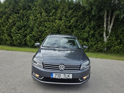 Volkswagen Passat 2.0 103kw / 2012