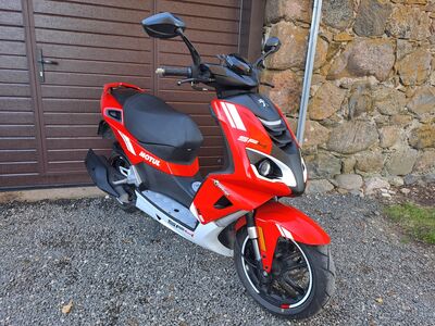 ROLLER PEUGEOT SPEEDFIGHT, VÄGA HEAS KORRAS