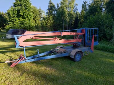 Korvtõstuk Dexter 11