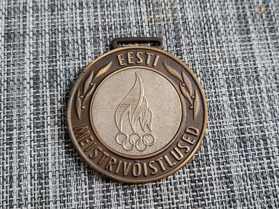 Medalid - Eesti Jalgpall, Käsipall, Kergejõustik