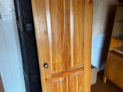 Täispuidust uks 203x78x18