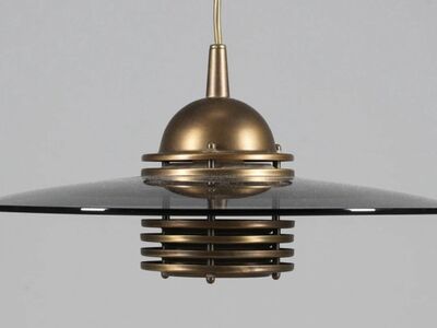 Vintage Belid suitsuklaasist laelamp
