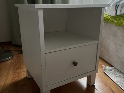 Öökapp / väike kummut