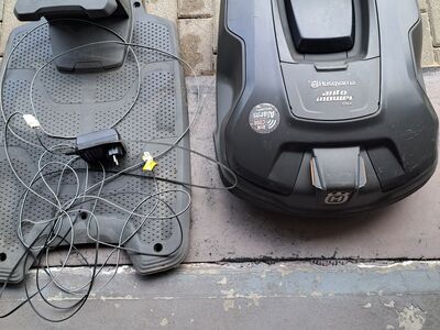 Robotniiduk Husqvarna