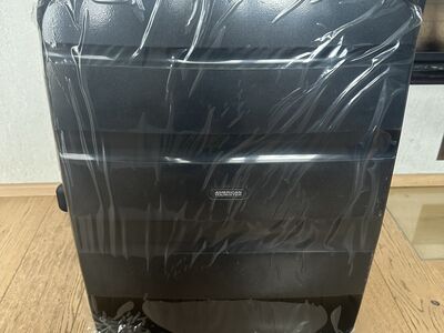 American Tourister UUS reisikohver