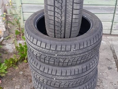Talverehvid 17"205/50