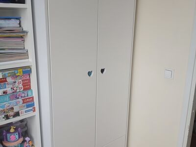 Riidekapp 80x180cm