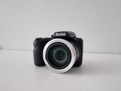 Kodak Pixpro 42x optilise zoomiga