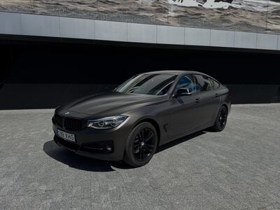 BMW 320 GT xDrive 2017 HUD LED