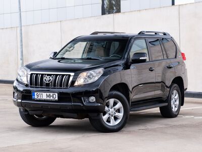 Toyota Land Cruiser 60th Anniversary 3.0 R4 140kW