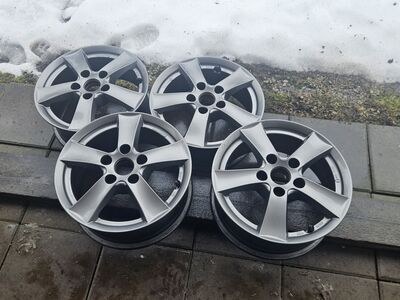 Valuveljed DEZENT 5x114,3