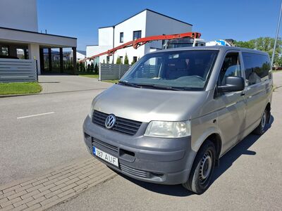 MÜÜA 8 KOHALINE VOLKSWAGEN TRANSPORTER