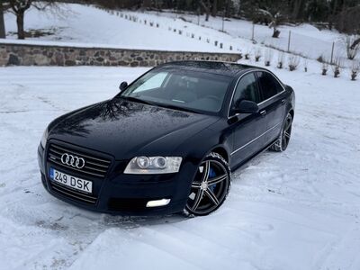 Audi A8 4.2