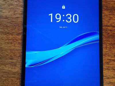 Defektiga tahvelarvuti Lenovo M10 Plus 64GB, 4G