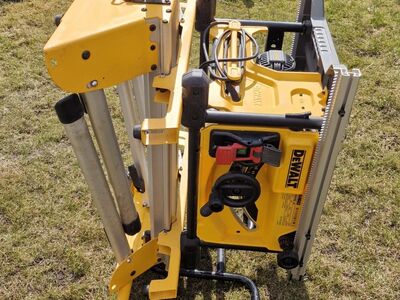 Platesaag Dewalt DWE7485