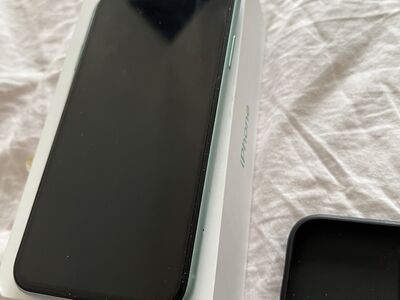 iPhone 11 128GB