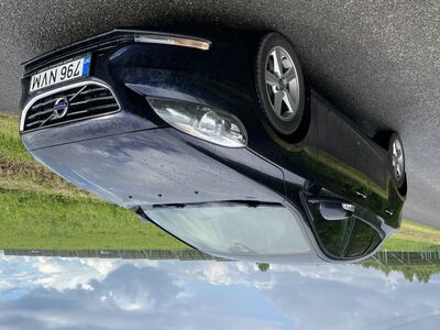 Volvo V40 D2