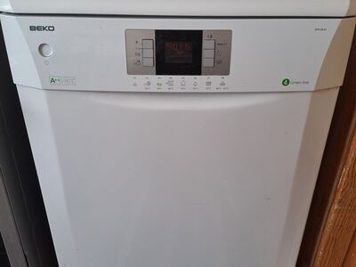 Nõudepesumasin BEKO DFN 6834