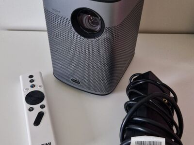 XGIMI Halo+ 1080p FHD kaasaskantav projektor