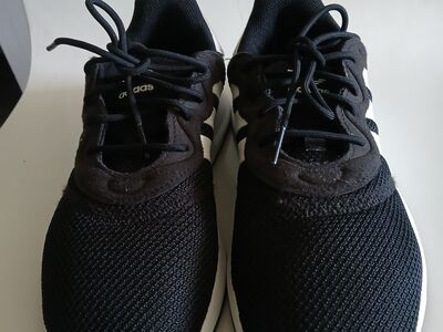 Adidas tossud. Nr 39