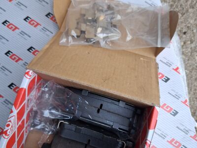 Opel Insignia tagumised pidurikettad ja klotsid