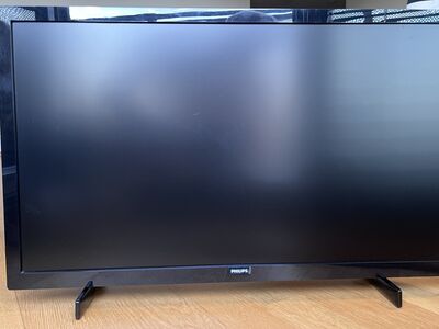 Teler PHILIPS 24" LED (Full HD)