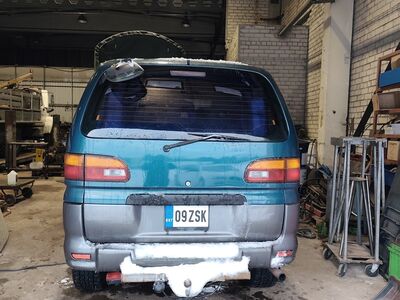 Mitsubishi Delica Space Gear