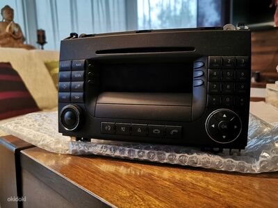 Mercedez-Benz BE6088 raadio / raadiokonsool