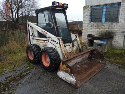 Bobcat 825