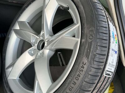 19 Audi original valuveljed +  uued rehvid