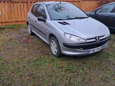 Peugeot 206 1,4 bensiin