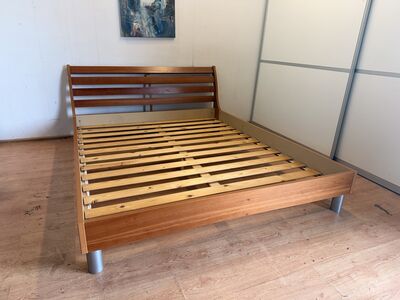 Voodiraam madratsile 160*200cm
